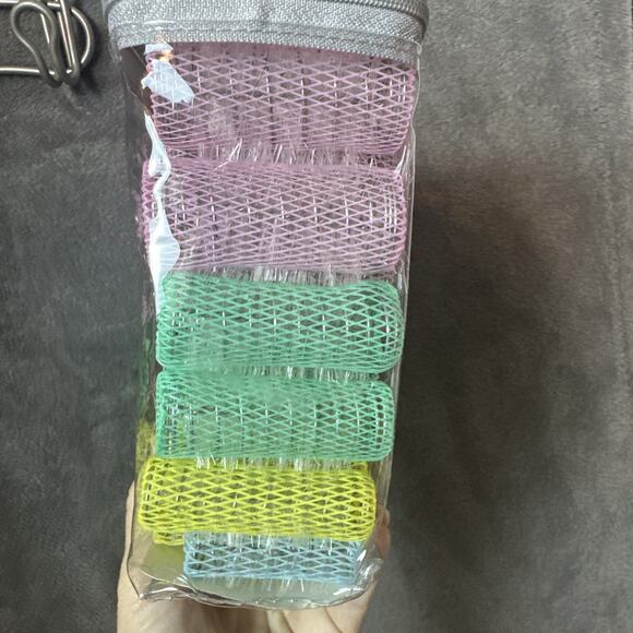 Conair Brush Rollers Tight Bouncy Curls Hair Rollers Assorted 36 PC & Picks 2019 - Picture 4 of 7